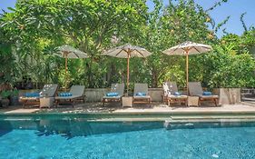 Bale Sampan Bungalows